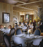 Bellagio Picasso Dining Room Corner BEL00403.eps.tif