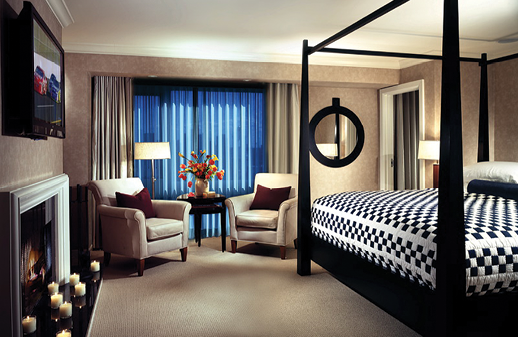 The Charles Hotel Presidential Suite bedroom