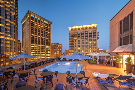 The Colonnade rooftop pool