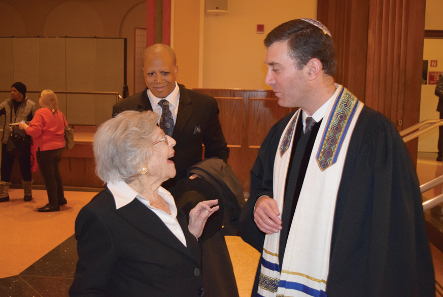 Rabbi Davidson with a member of Congregation Emanu-El