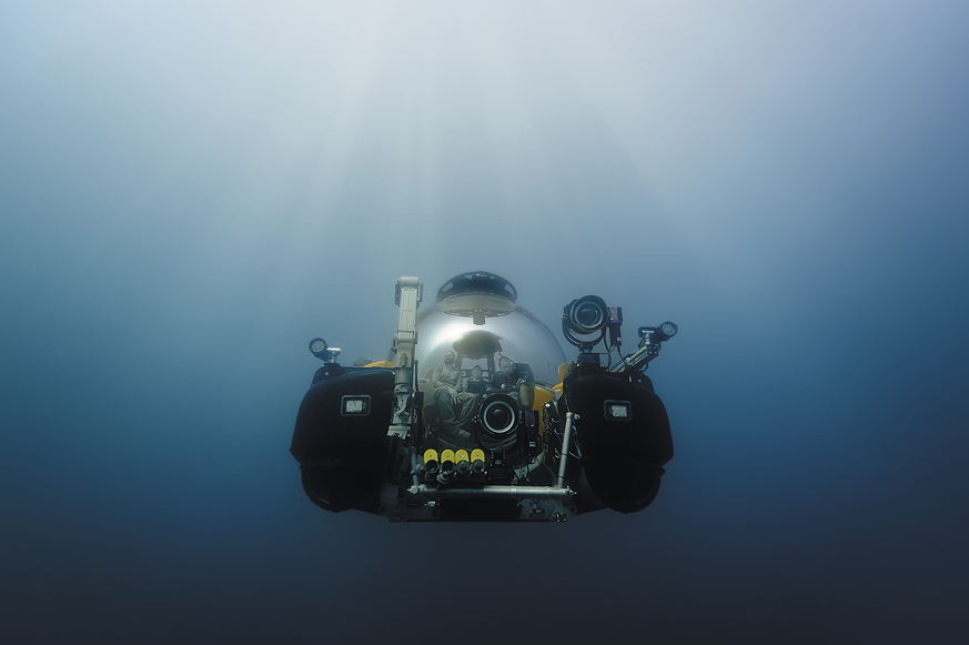 Dalio OceanXplorer’s manned submersible