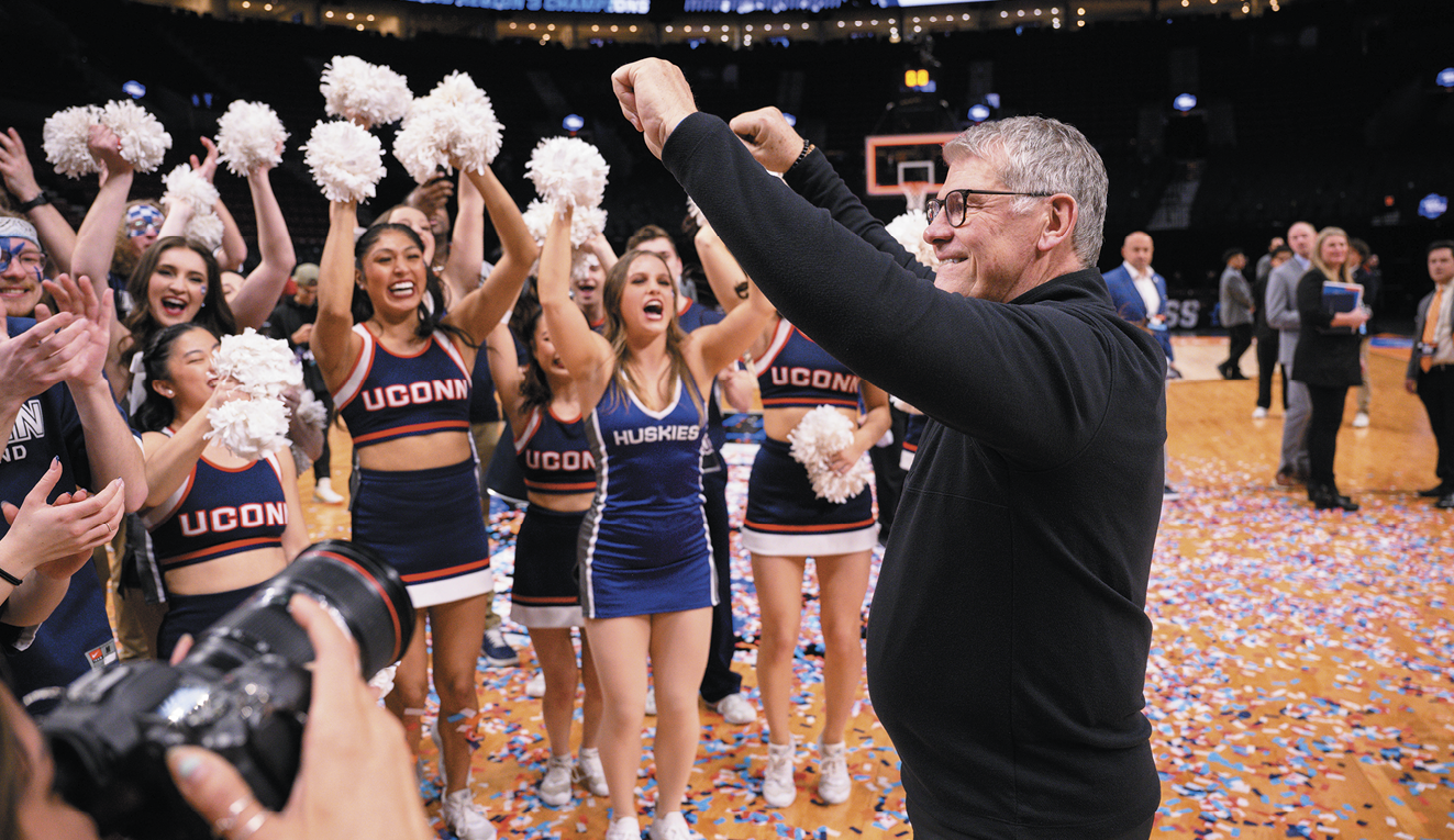 Geno Auriemma 2024 NCAA D1 Women's BB Tournament