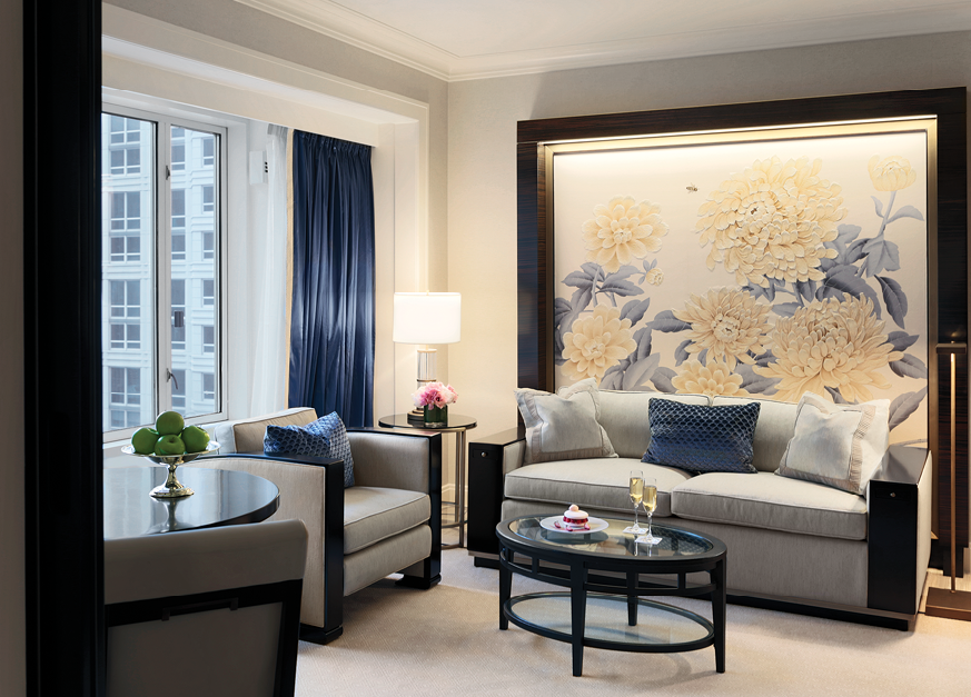 The Peninsula Chicago Deluxe Suite