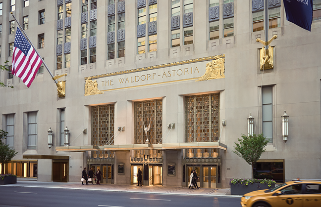Waldorf Astoria New York Park Avenue entrance